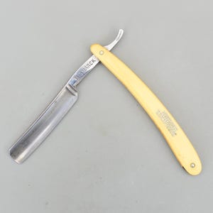 Vintage Bismarck Solingen Tyskland Rakhyvel Avskurna Halshyvlar