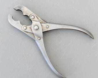 Vintage Bernard’s W.Schollhorn New Haven Conn. Parallel Gas Pliers