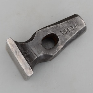 Vintage 1943 Broad Arrow Blacksmith Flatter Hammer Head
