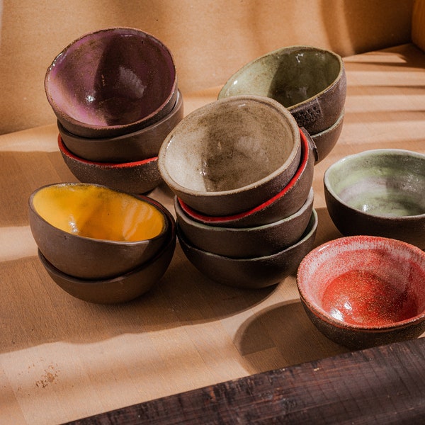 Ceramic small bowls