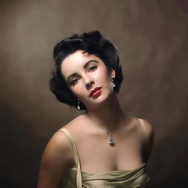 Portrait glamour d'Elizabeth Taylor v. 1949, couleur, différentes tailles : glamour du vieux Hollywood, actrice vintage célèbre, actrice principale [C109]