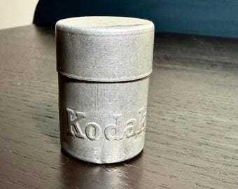Vintage Kodak Filmdose aus Metall