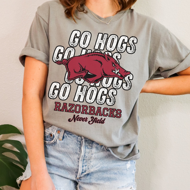 Arkansas Razorbacks Crewneck Arkansas Razorback Shirt Arkansas Etsy