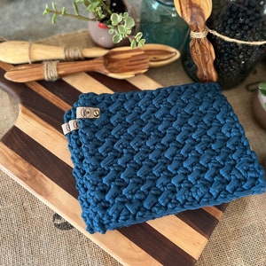 FARMHOUSE KITCHEN TRIVETS, crochet hot pad, coffee pot pad, farmhouse crochet chunky trivet, flower pot pad, essential oil diffuser mat image 5