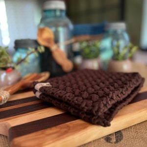 FARMHOUSE KITCHEN TRIVETS, crochet hot pad, coffee pot pad, farmhouse crochet chunky trivet, flower pot pad, essential oil diffuser mat image 2