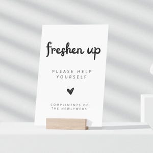 Restroom Sign Template, Wedding Bathroom Basket Sign, Ladies Room Sign, Wedding Bathroom Sign, Modern Minimalist Wedding