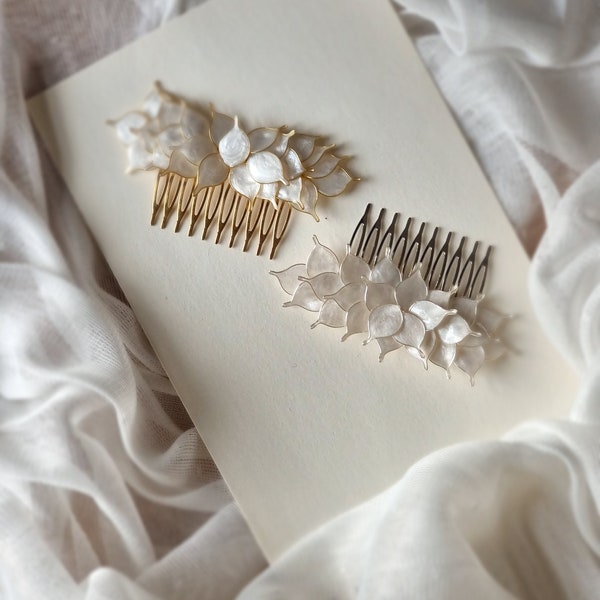 Bridal Hair comb with leaves, Wedding hair comb, Bridal headpiece, Wedding hairpiece, wedding hair accessories, bridal tiara,bridal headband