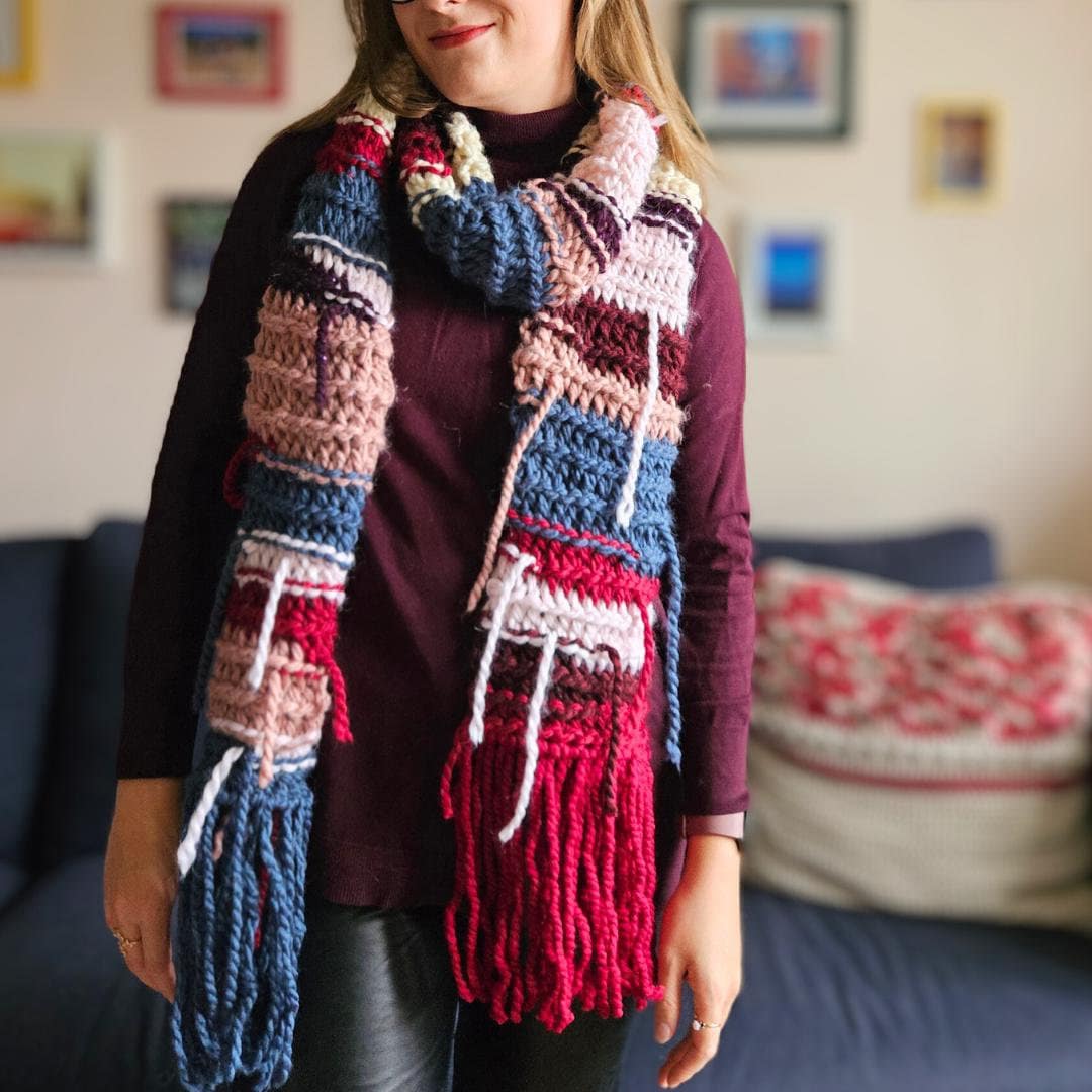 Chunky Crochet Scarf Pattern: Beginner-Friendly Scrap