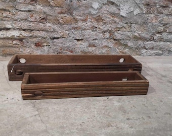 Holzkiste Tablett aus Altholz 2er Set Antik und rustikal 50cm und 40 cm Doppelpack