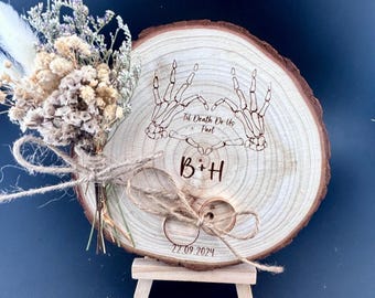 Personalized Wedding Ring Holder, Dried Flower Bouquet, Engraved Wood Disc