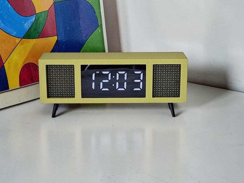 Mid Century Modern Digital Desk Clock | Retro TV Clock Design | Modern ...
