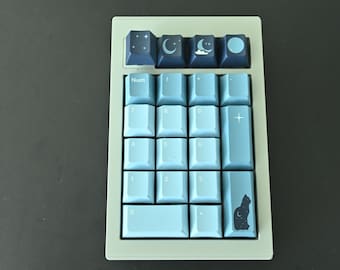 Starry Moon Light Cat Theme Numpad Keycap Set