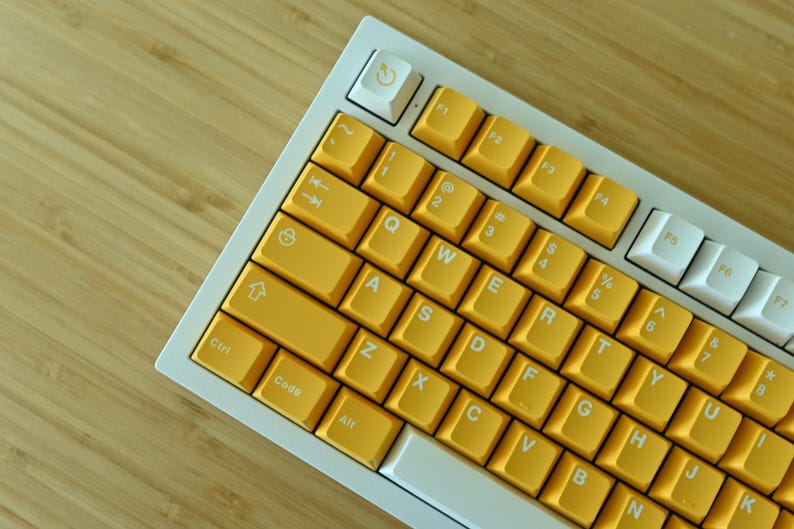 Mango Orange Yellow Keycap Set: Cherry Profile, ABS image 1