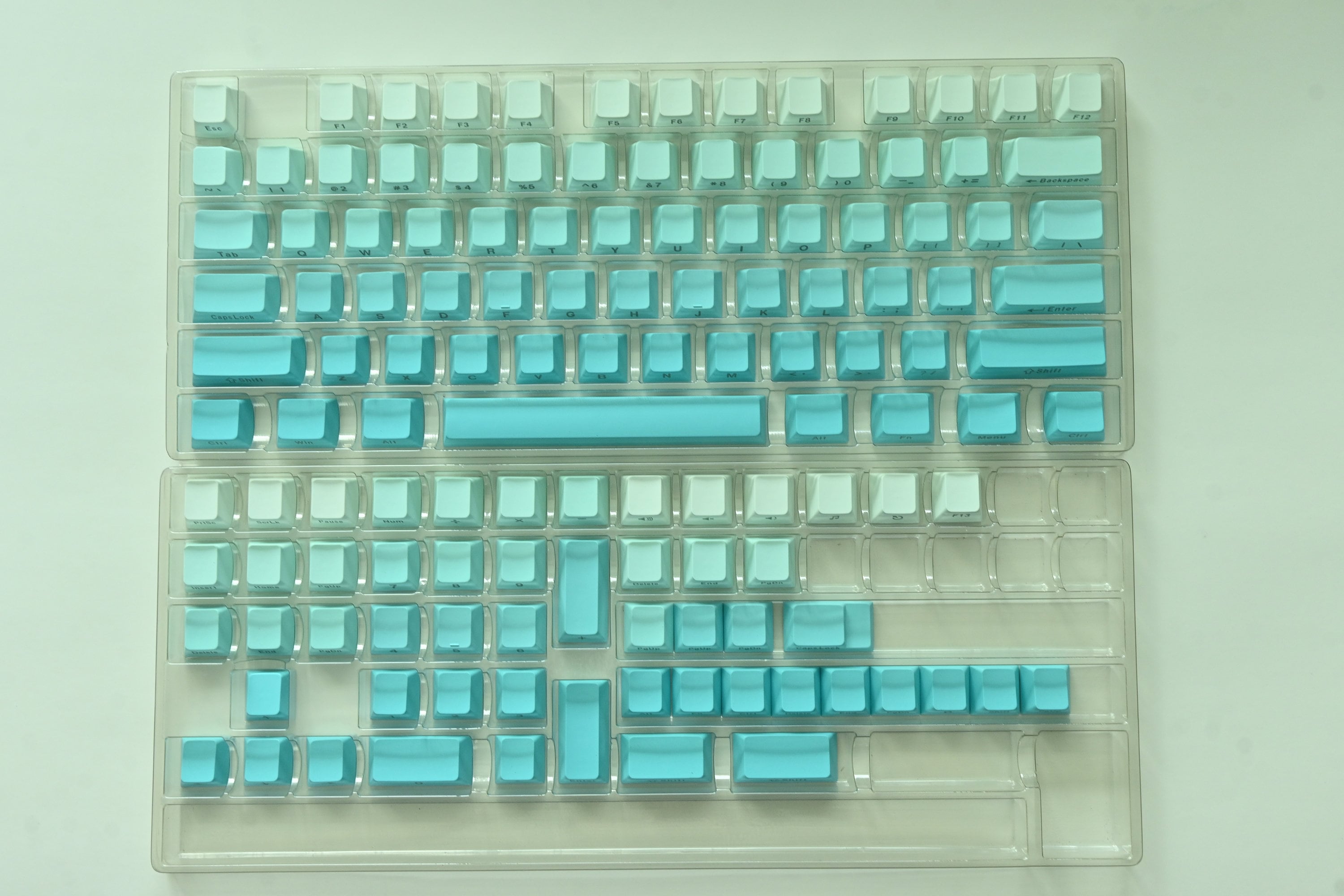 ターコイズブルーグラデーションキーキャップセット：チェリー