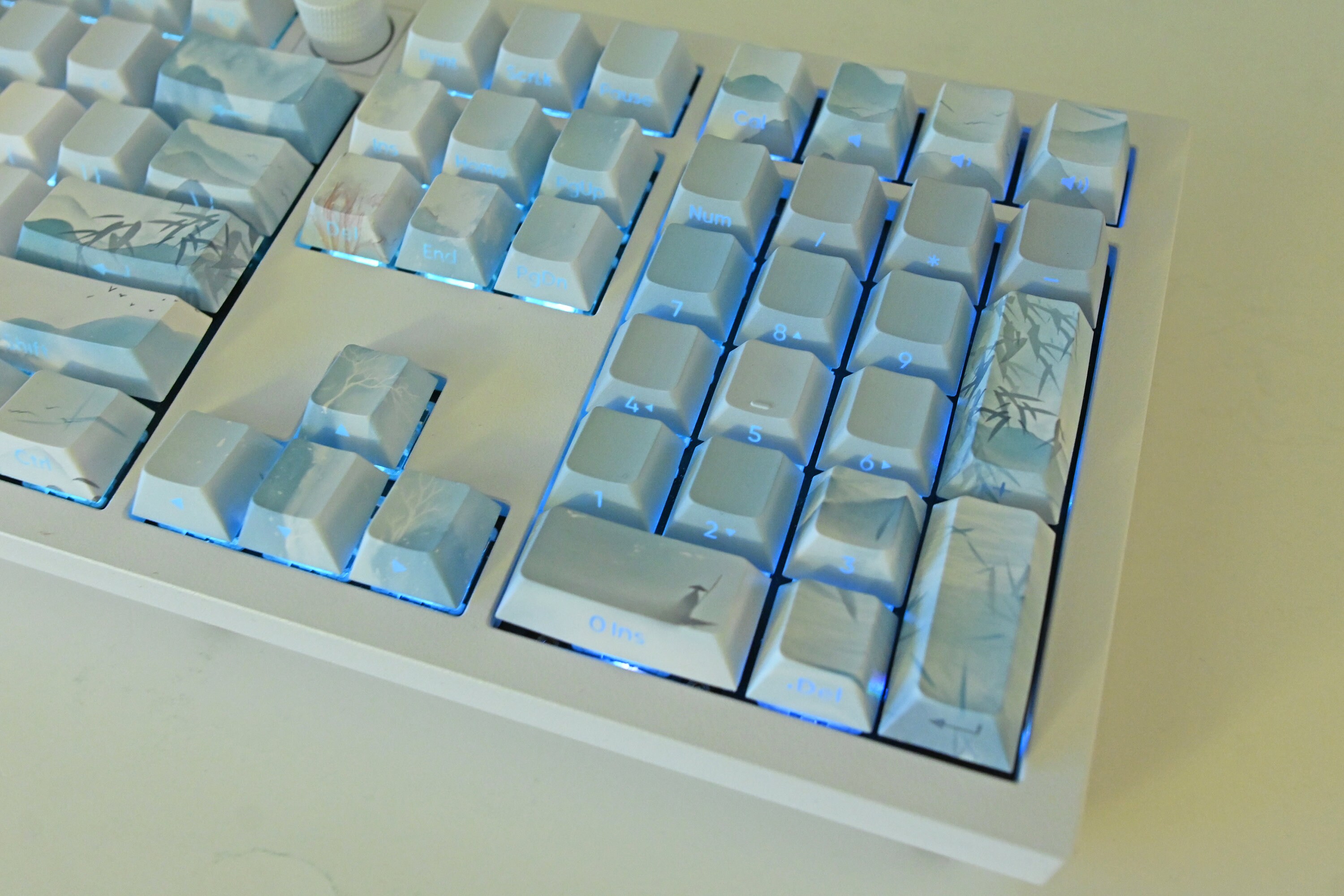 Blue Mountain Lake Watercolor Chinese Scenery Keycap Set for