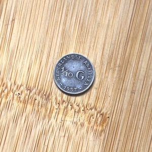 1957 Netherlands Antilles 1/10 Gulden Coin – Vintage Dutch Caribbean Silver Coin