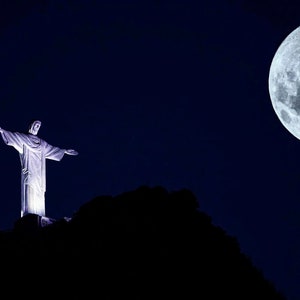 Moon over Christ Statue in Rio 01