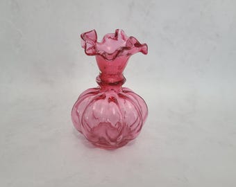 Vintage Fenton Ruffle Top Melon Sided Vase - Etsy