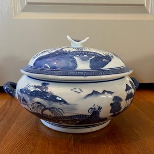 Blue and White soup tureen