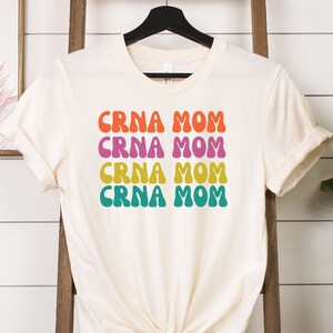 Chemise maman CRNA, maman CRNA, anesthésie, maman anesthésie, maman anesthésiste, cadeau pour anesthésiste, cadeau pour CRNA, fête des mères, infirmière anesthésiste
