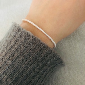 Simple White Seed Bead Bracelet | Neutral Beaded Accessory | Gift for Her | Beaded White Bracelet