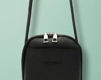 Kleine Umhängetasche Handytasche für Damen und Herren, Vegan Leder Messenger Bag, Minimalistische Reise Umhängetasche, ästhetische Schultertasche, Geschenk für Sie