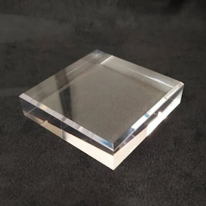 Acrylic base 80 x 80 x 20 mm for collection
