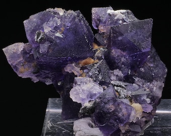 Fluorite Jiangxi China 200 grams Collectible minerals