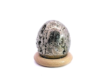 Oeuf en Pyrite 120 grammes Objet décoration en pierre naturelle