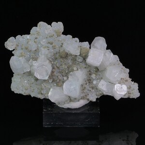 Apofyllit och gyrolit, Indien, 35 gram, samlarmineraler