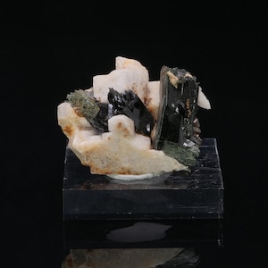 Arfvedsonita y microclina del monte Malosa en Malawi, 55 gramos, Minerales de colección