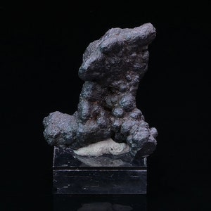 Romanechite from Greece 35 grams Collectible minerals