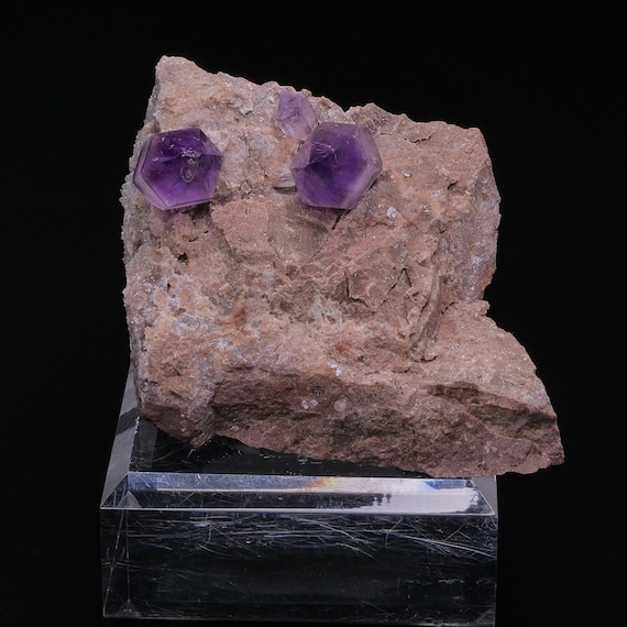 クォーツ バール アメジスト カザフスタン 110 グラム 収集用鉱物