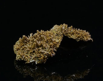 Pyromorphite Les Farges France  30 grammes  Minéraux de collection