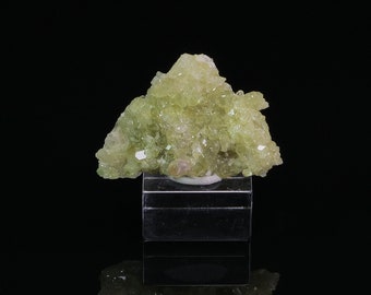 Vesuvianite Jeffrey Mine Canada 12 grams Collectible minerals