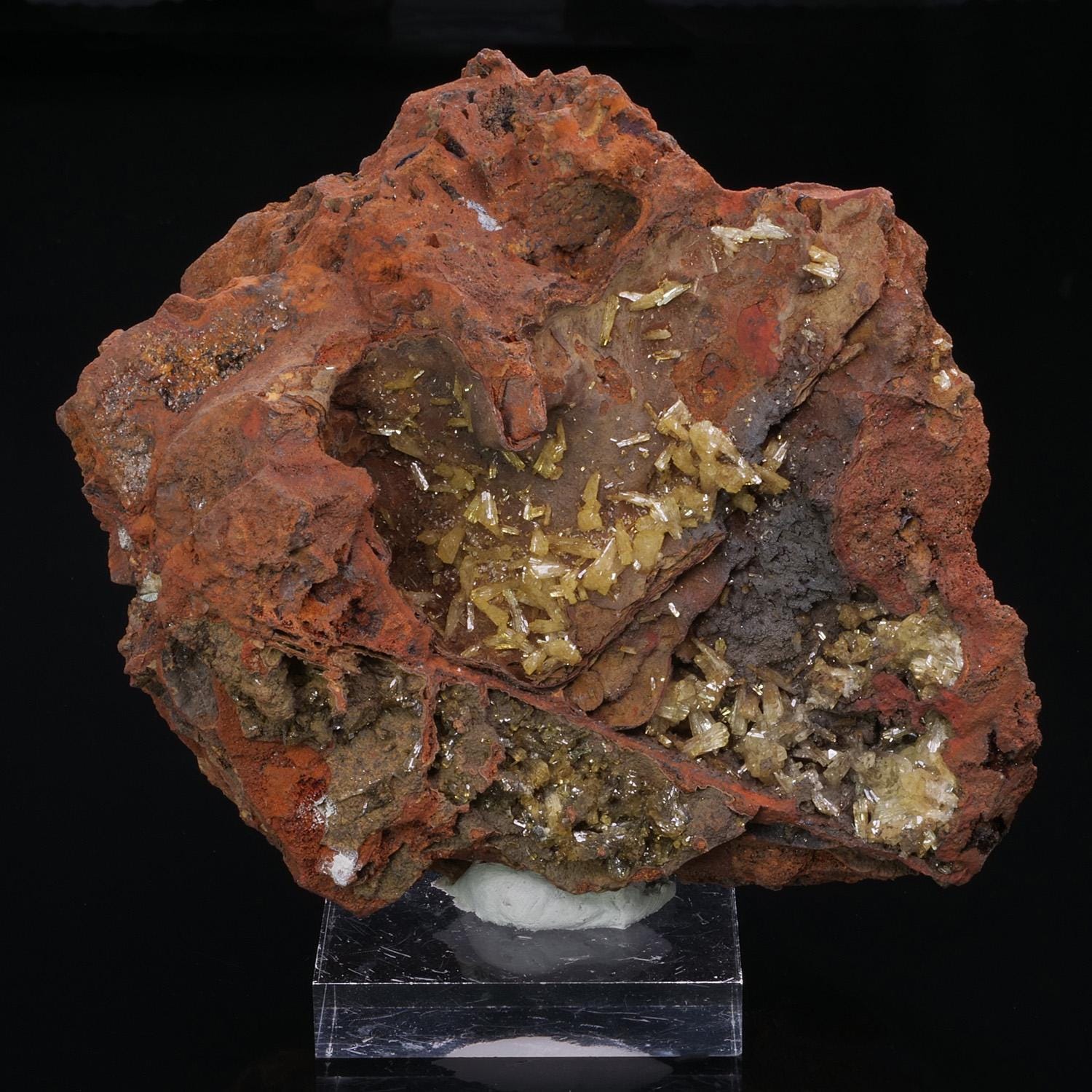 メキシコのオフエラ鉱山産アダマイト 460グラム 収集価値のある鉱物