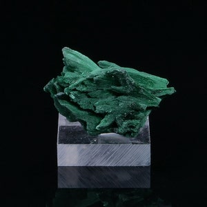 Malachite from Katanga DR Congo 15 grams Collectible minerals