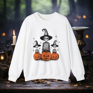 Vintage Halloween Sweatshirt ofThree Witches, Spooky Clothing, Womens Tops, Creepy