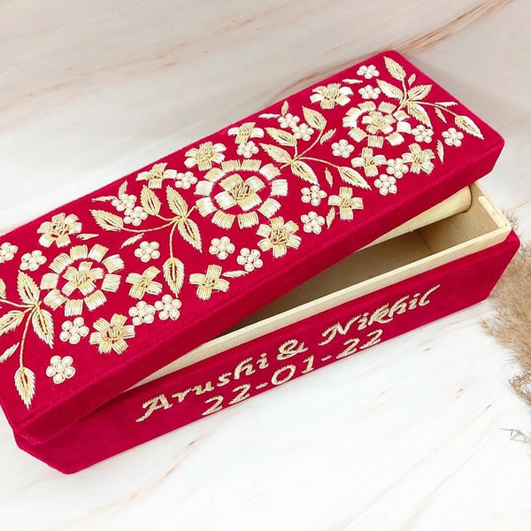 Embroidered Punjabi Churas/Bangles Boxes,Beautiful Handmade bridal chooda/Kara boxes,Personalized Boxes,Gift for wedding ,Free shipping