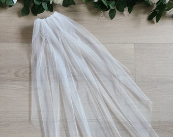 SOFT Simple Waist Veil, Romantic Short Fingertip Boho Veil, Bridal Shower Gift for Brides Bachelorette, Bridal Accessories, Beach Veil