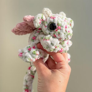 Crochet small baby dragon plushie, handmade stuffie, personalised colours, amigurumi toy made with plush chenille yarn, unstuffed body