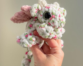 Crochet small baby dragon plushie, handmade stuffie, personalised colours, amigurumi toy made with plush chenille yarn, unstuffed body