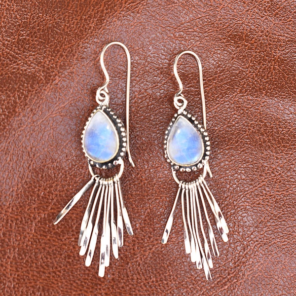 Boucle d'oreille en pierre de lune unique \ Boucle d'oreille en pierre de lune arc-en-ciel \ Boucle d'oreille en pierre bleue flash \ Bijoux en pierres précieuses \ Boucle d'oreille en argent sterling 925 massif