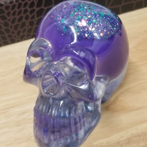 Shaker Skull "Snow Globe" 3 Colors