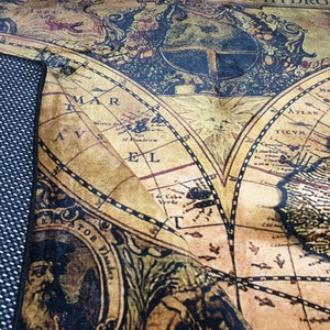 Map Runner World Political Map - Il 300x300.4809085292 Fclh 