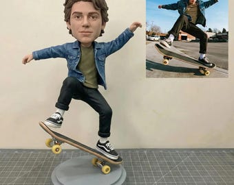 Custom Skateboard Boy Bobbleheads,custom bobblehead for boyfriend,anniversary gift for husband, Make a 3d statue for boyfriend, birhday gift