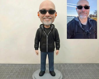 Custom men's bobblehead for husband/boyfriend, Personalized father/Grandfather Bobblehead Doll, Custom 3D statue, Father's day gifts
