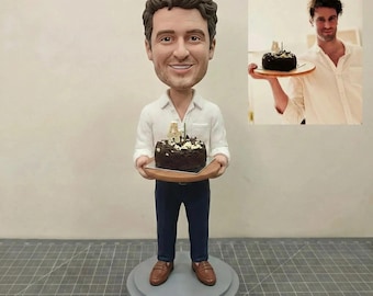 Custom husband/boyfriend bobblehead with birthday cake, Unique custom Birthday Gifts for Men/Dad/Husband/Boyfriend, Personalized  3D statue