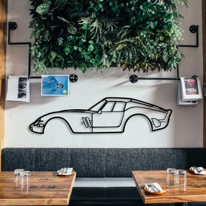 Metal 250 GTO Car Silhouette Wall Art: Garage Decor
