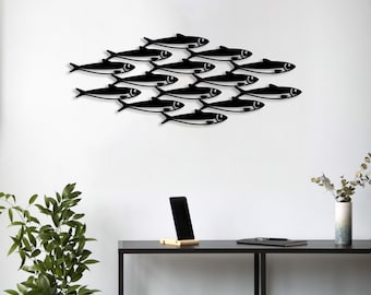 Metalowa dekoracja ścienna z motywem sardynki: dekoracja ze zwierzętami nadmorskimi